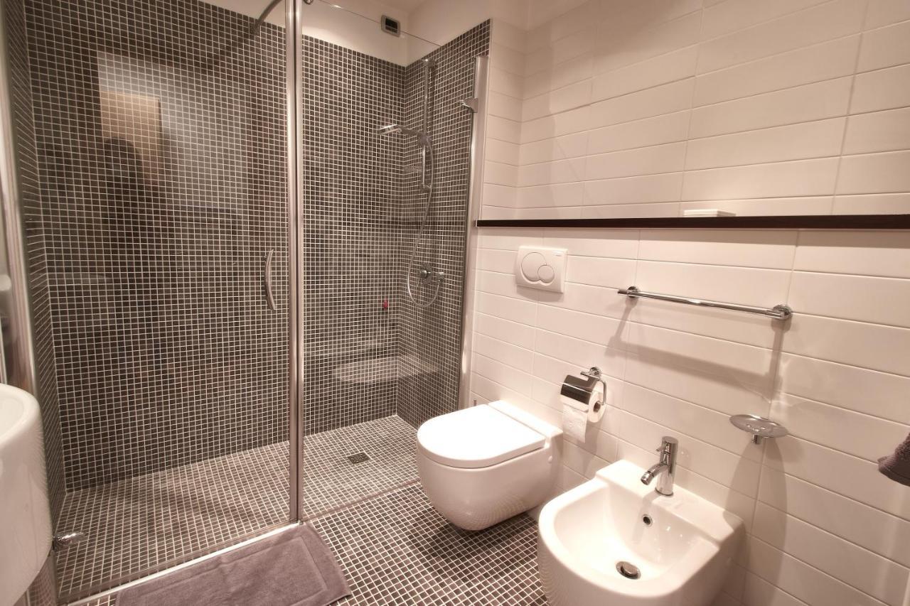 Piazza Lira Schio Residence מראה חיצוני תמונה