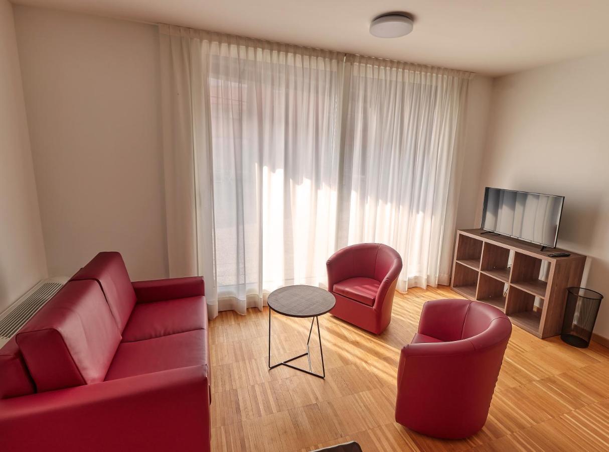 Piazza Lira Schio Residence מראה חיצוני תמונה