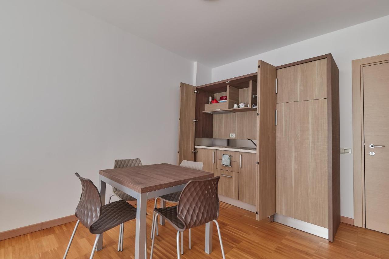 Piazza Lira Schio Residence מראה חיצוני תמונה